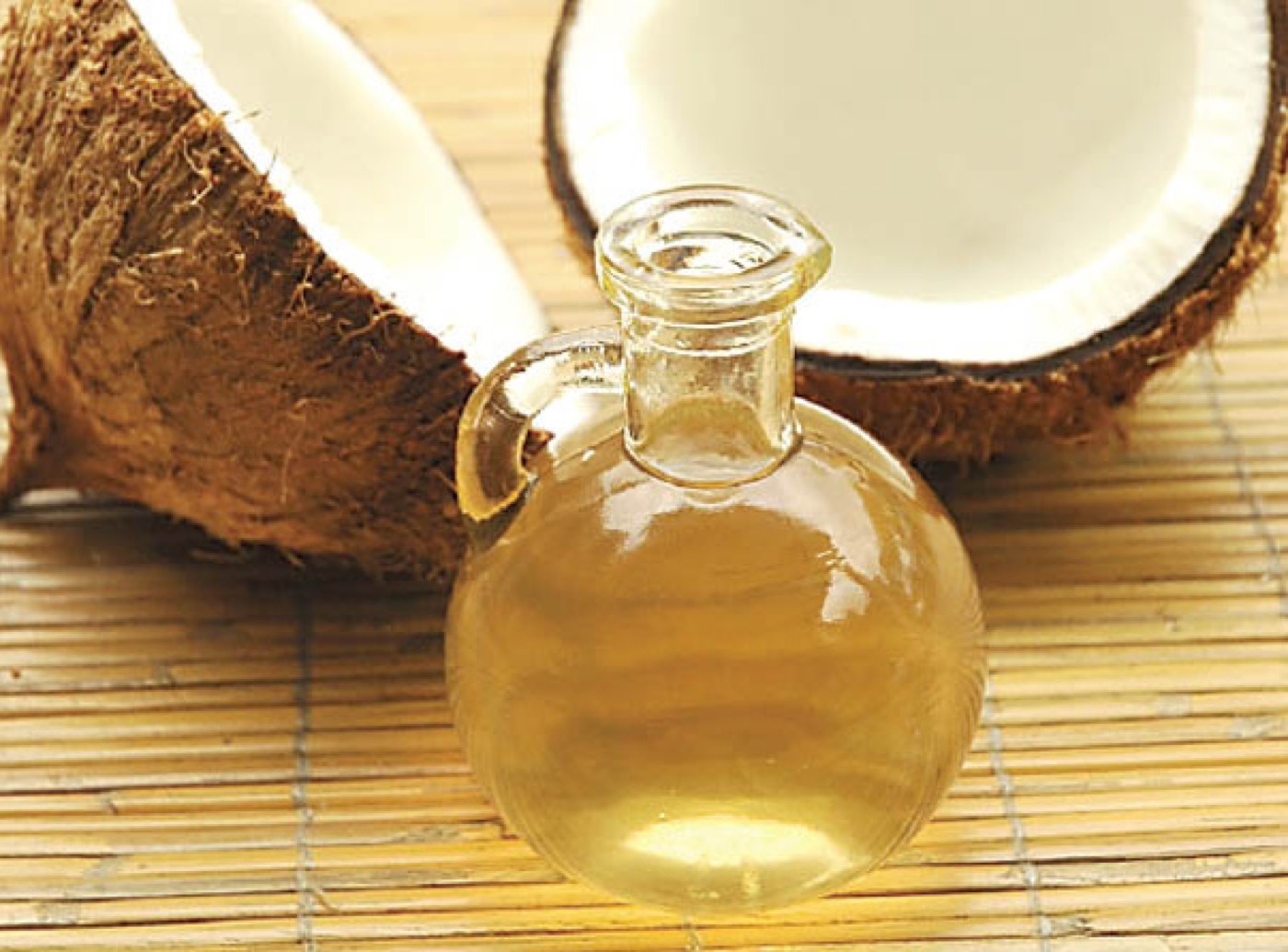 MCT oil (medium-chain triglycerides)